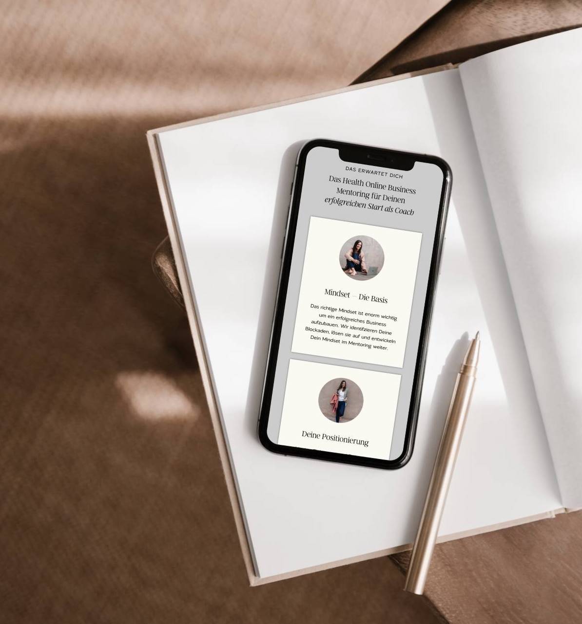 Handy Mockup zeigt WordPress Webdesign der Website von Hannah Willemsen