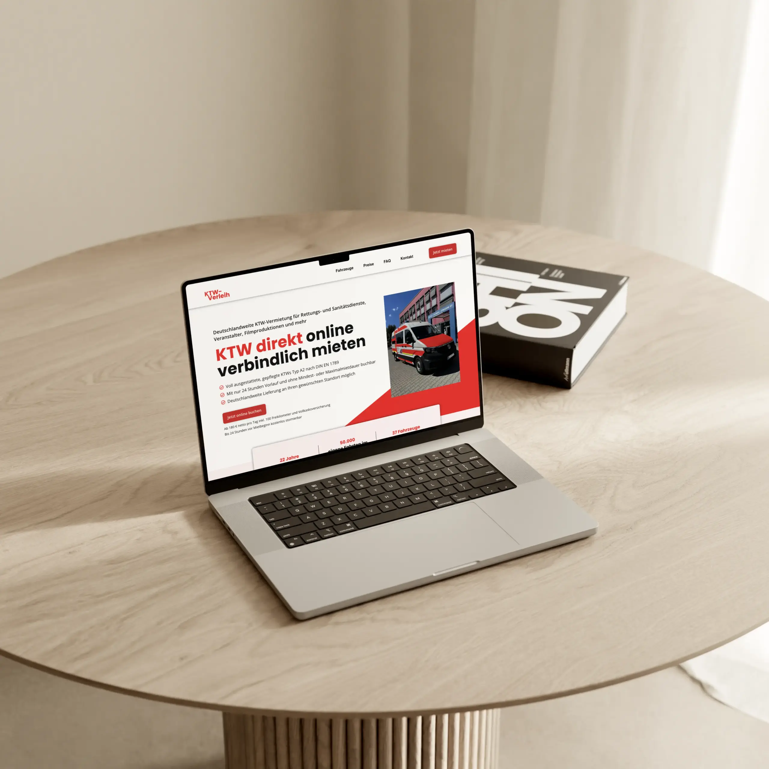Laptop Mockup zeigt die Website der KTW-Vermietung Wonneberger